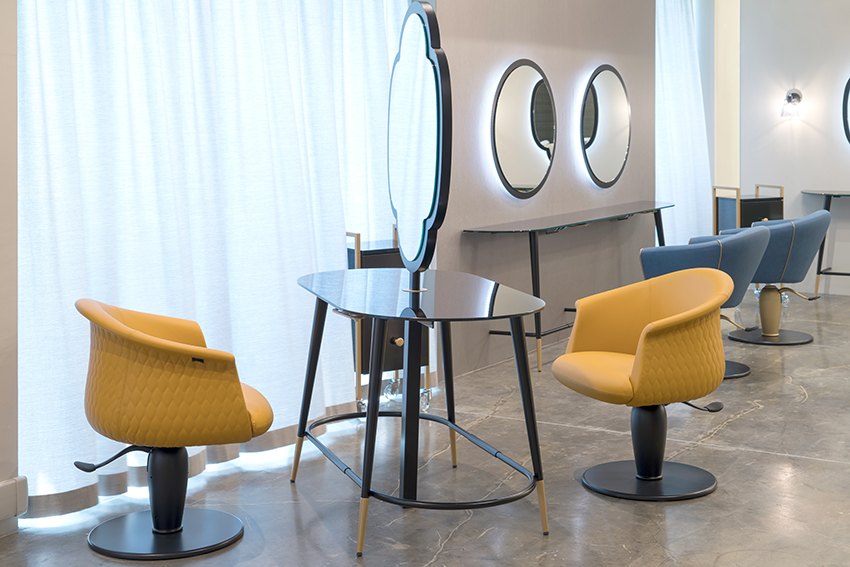 Rue Montenapoleone Fiore Centrale 2P — Maletti